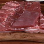 AROMA Babi Perut Tanpa Kulit (Utuh)